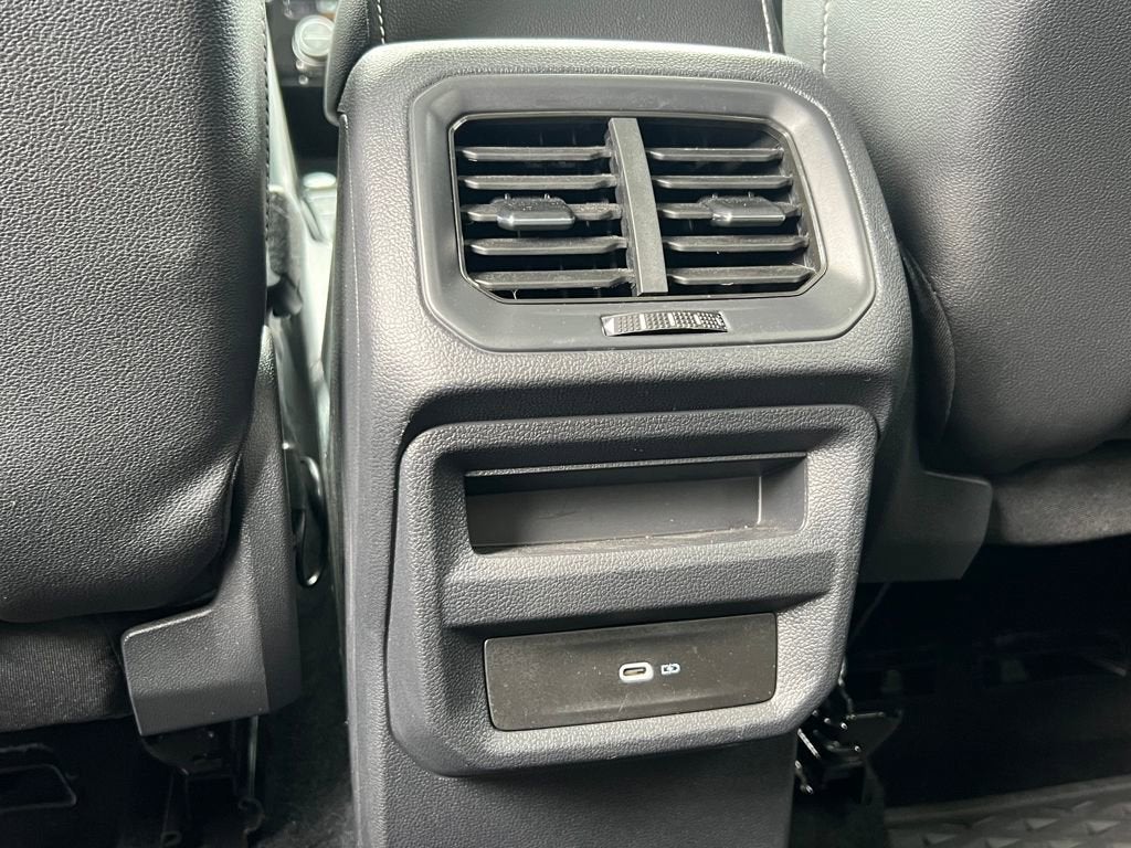 2022 Volkswagen Taos SEL