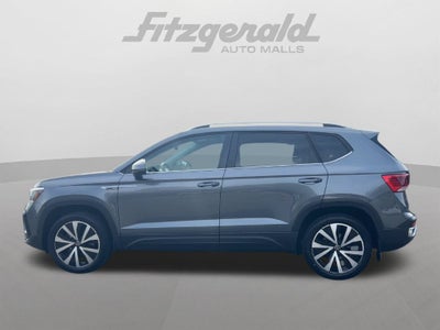 2023 Volkswagen Taos SE