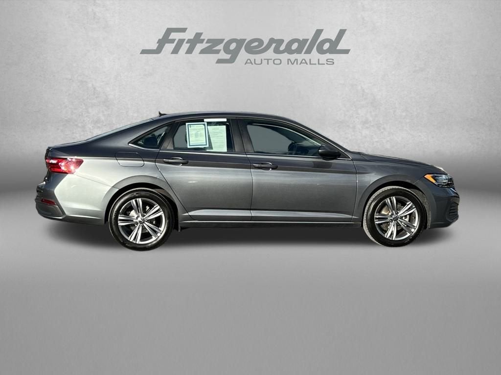 2024 Volkswagen Jetta SE