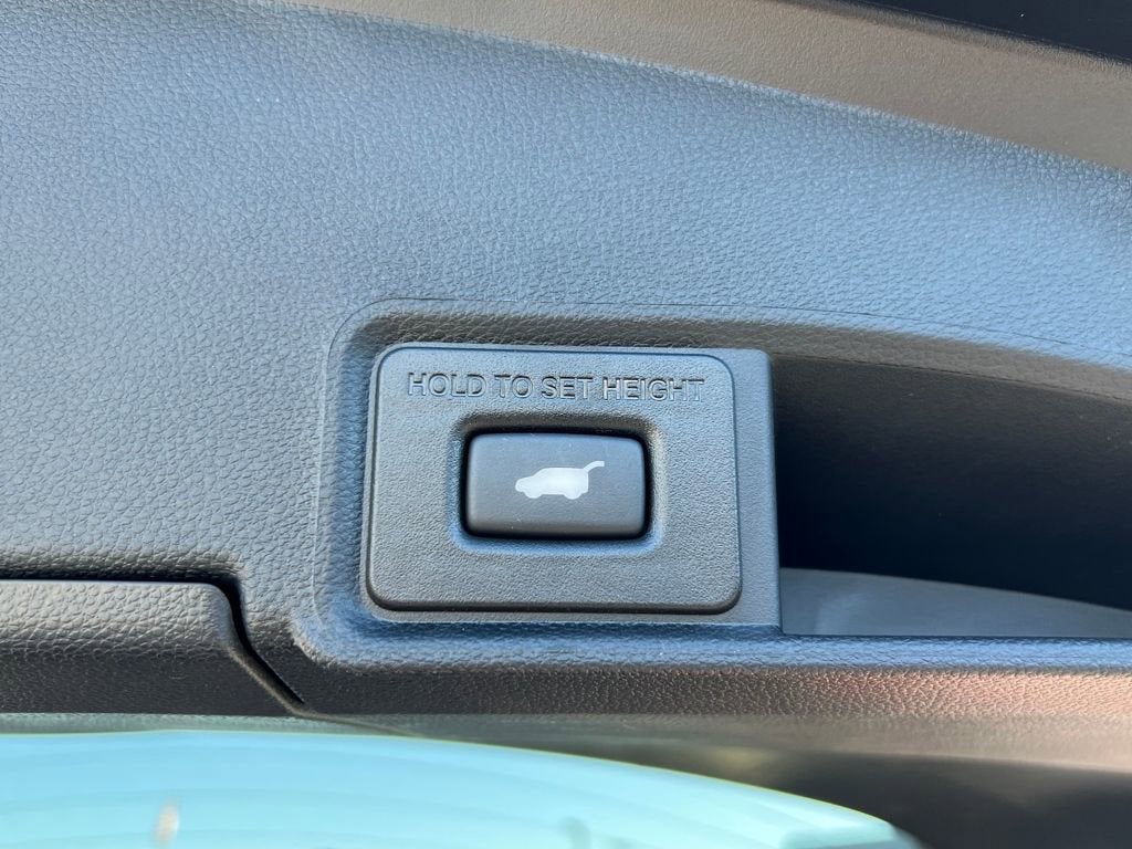 2023 Acura RDX w/Advance Package