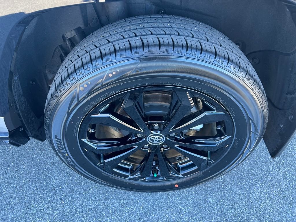 2024 Toyota RAV4 Hybrid SE