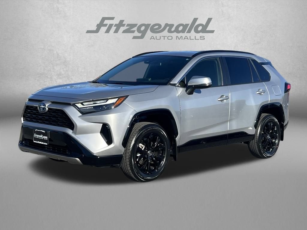 2024 Toyota RAV4 Hybrid SE