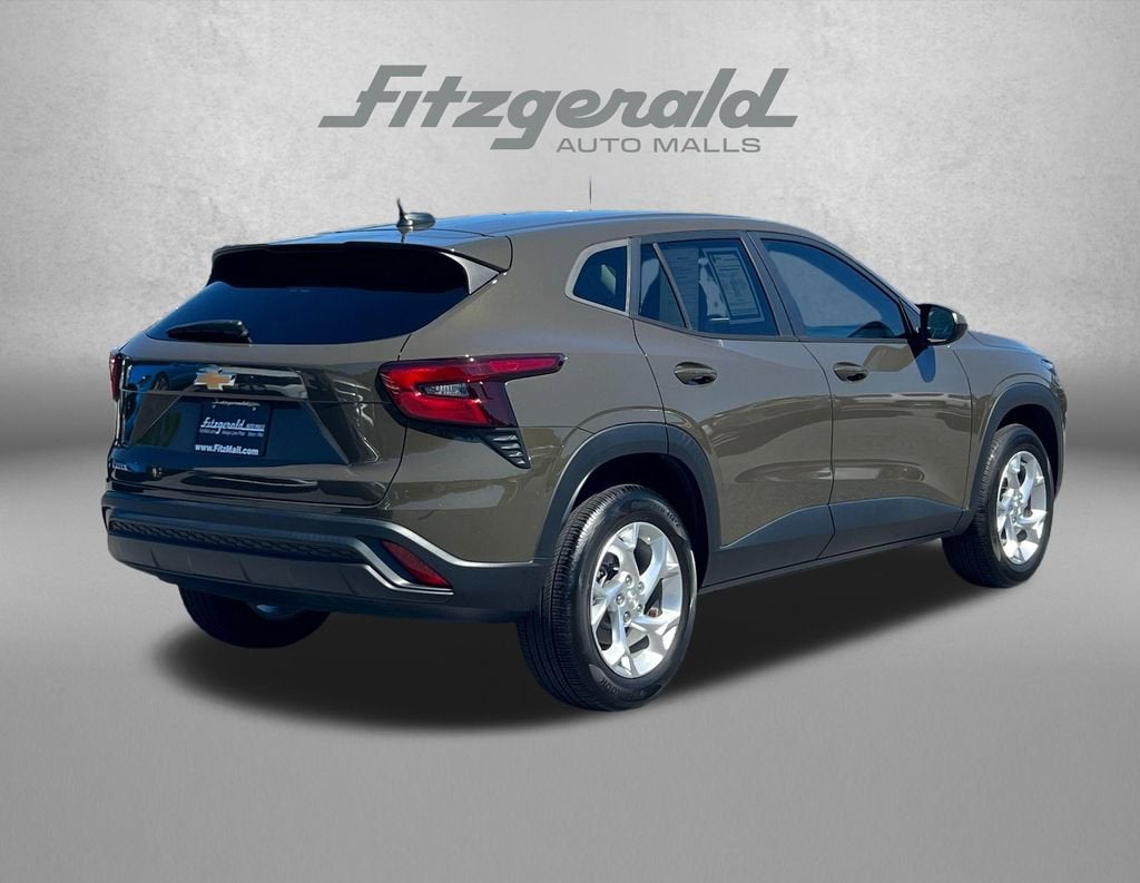 2024 Chevrolet Trax LS