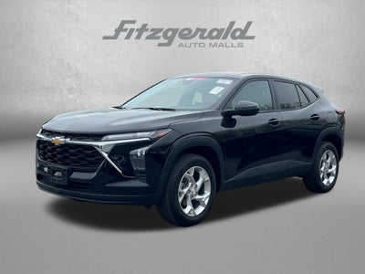 2025 Chevrolet Trax LS