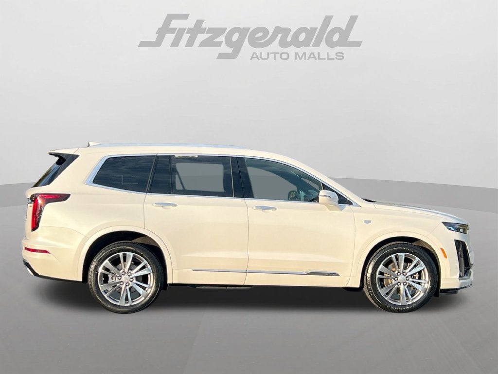 2023 Cadillac XT6 Premium Luxury