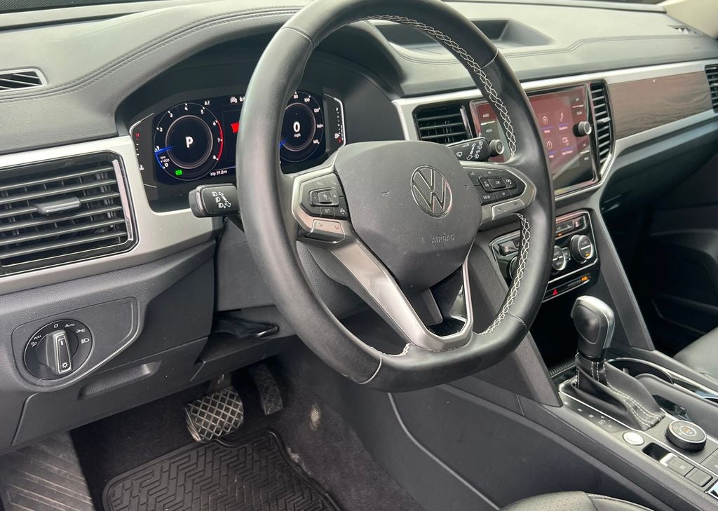 2022 Volkswagen Atlas 2.0T SE w/Technology
