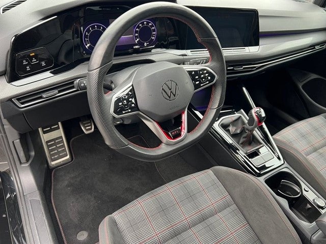 2024 Volkswagen Golf GTI 380 SE