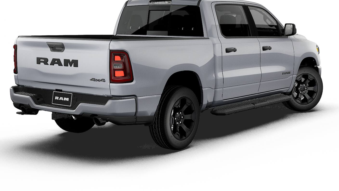 2027 RAM Ram 1500 RAM 1500 EXPRESS CREW CAB 4X4 5'7' BOX